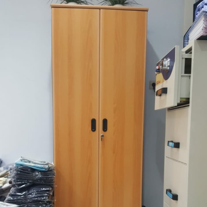 

LEMARI ARSIP/LEMARI FILE UNO UST1530A MOLEK FURNITURE