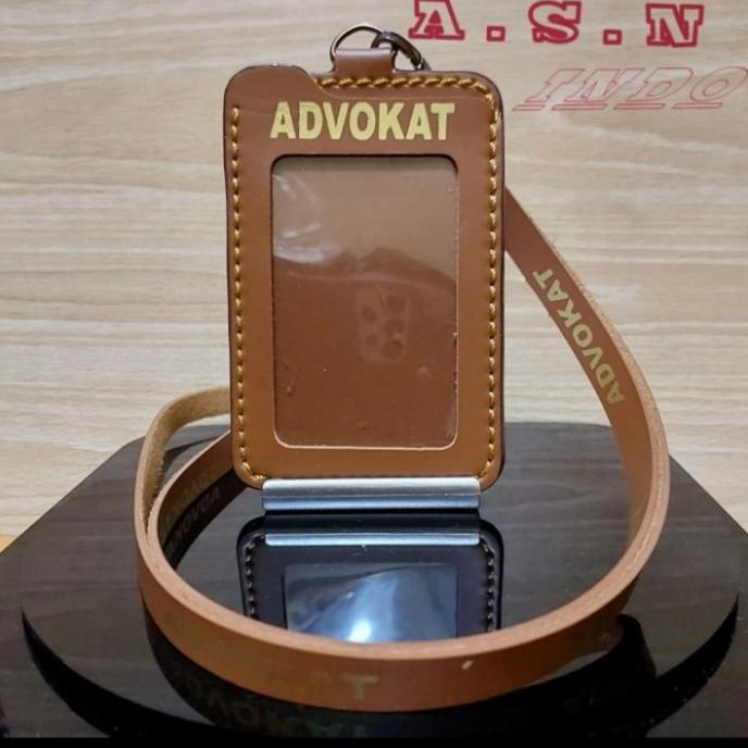 

:=:=:=:=] holder kalung id card / tempat id card kulit advokat / coklat muda