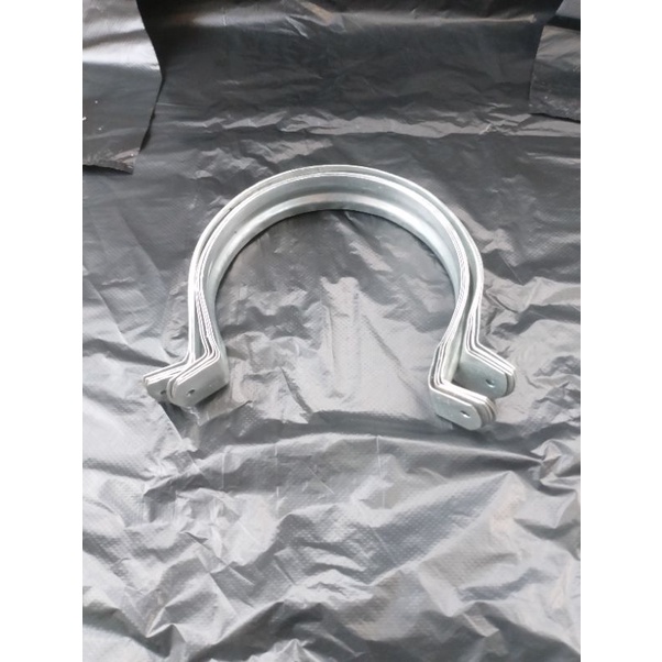 klem omega Klem pipa 4 inch