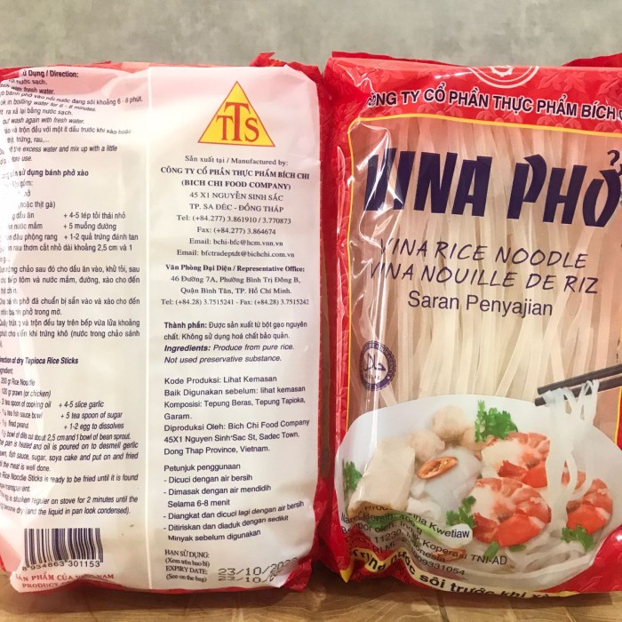 

Vina Pho Rice Noodle Vietnam 400 Gr / Kwetiau Vietnam /Mie Putih