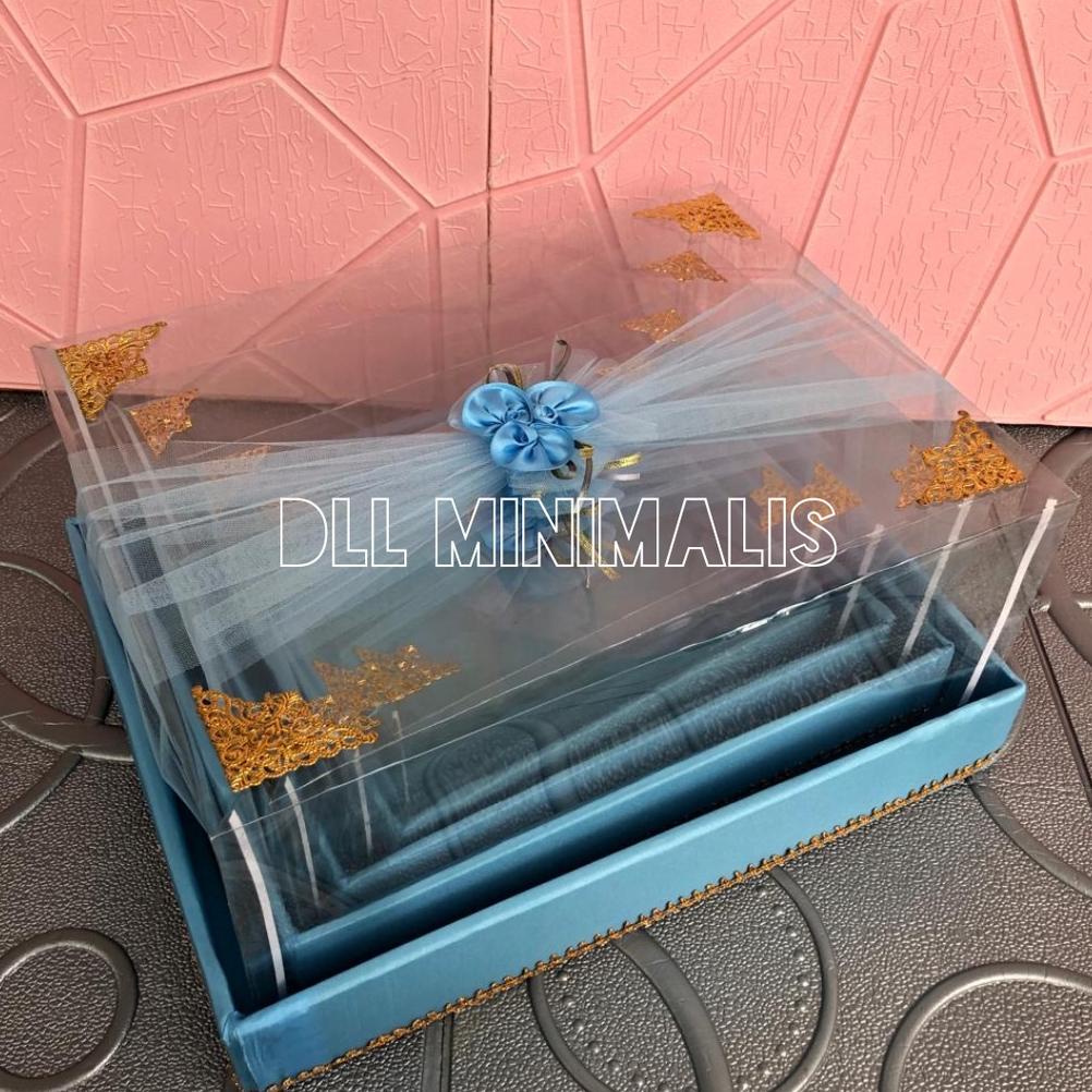 

Limited - KOTAK HANTARAN PARSEL SESERAHAN PERNIKAHAN TUTUP MIKA ISI 4 BOX ..