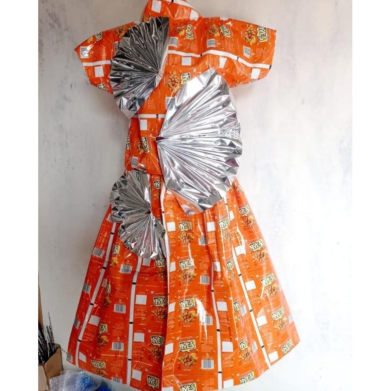 Best Produk Baju Kostum Daur Ulang Dari Plastik Bekas Bungkus Makanan Kresek BISA REQUEST Dewasa Per