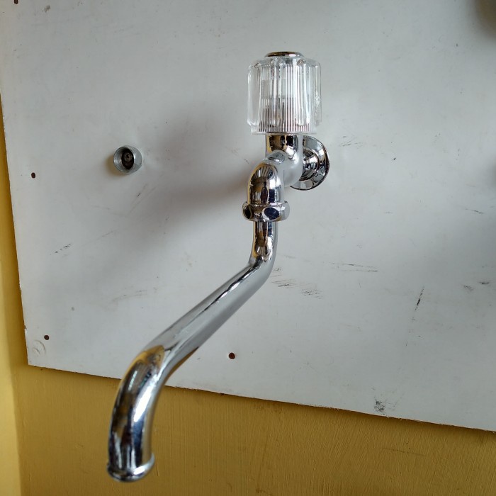kran cucian piring | Kran sink | Leher bebek | TOTO (T 30 AR13V7N)