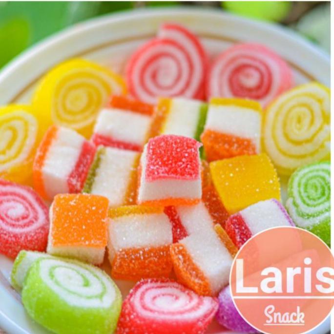 

Jelly Thailand ( Roll Lingkaran & Kubus Kotak ) Permen Jeli Kiloan / Jely Buah 350 Gr / Larissna