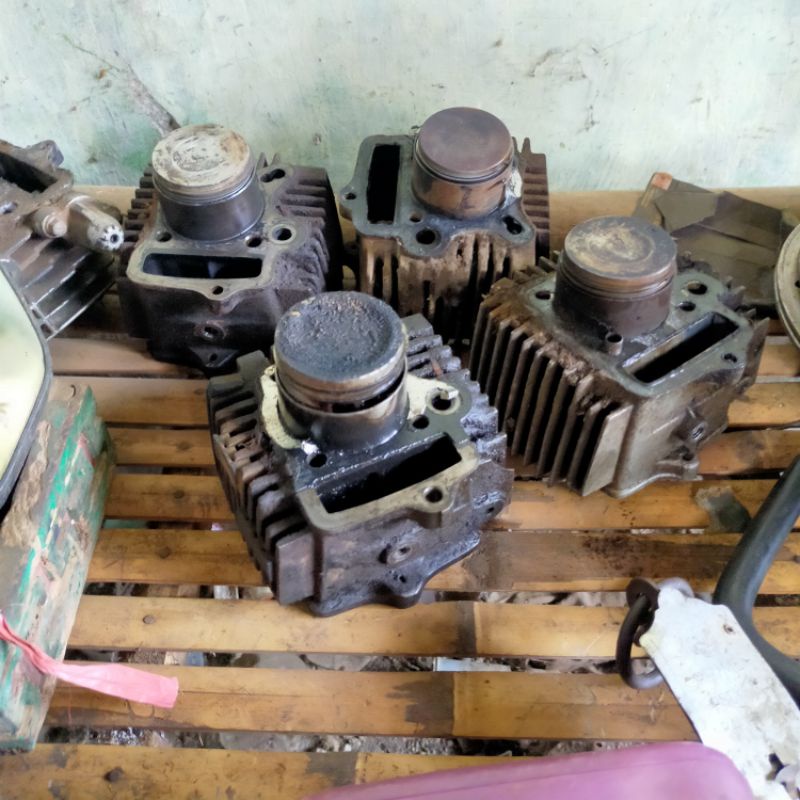Silinder Blok Besi Mocin 100 CC PNP Supra Grand Star Prima Original Bekas Copotan Motor Second 2nd