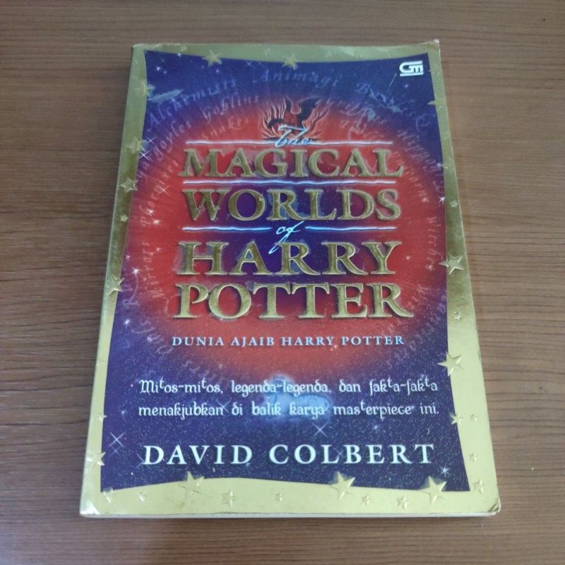 BEKAS ORIGINAL - Buku Magical Worlds of Harry Potter - Dunia Ajaib - David Colbert