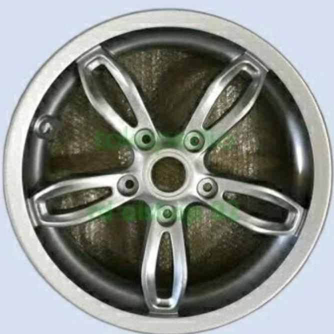 Velg Belakang Vespa Primavera Abs