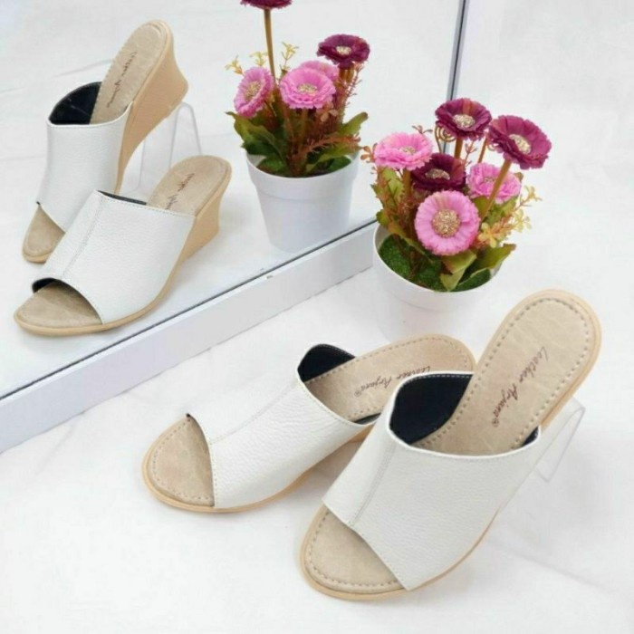 Sandal Wanita Terbaru Wedges Kulit Asli Kondangan Pesta Hak 5 Cm