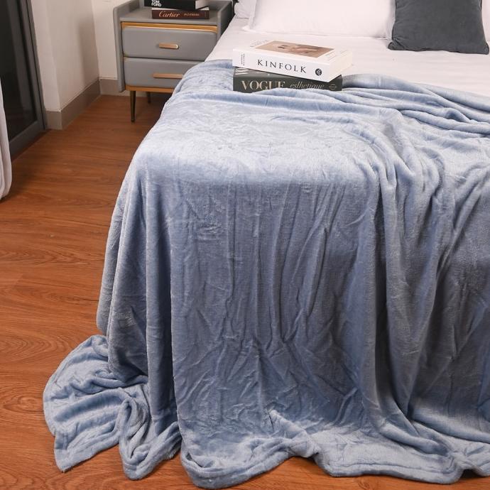 King Rabbit Thermal Blanket Selimut Lembut uk 150x200 cm Warna Polos