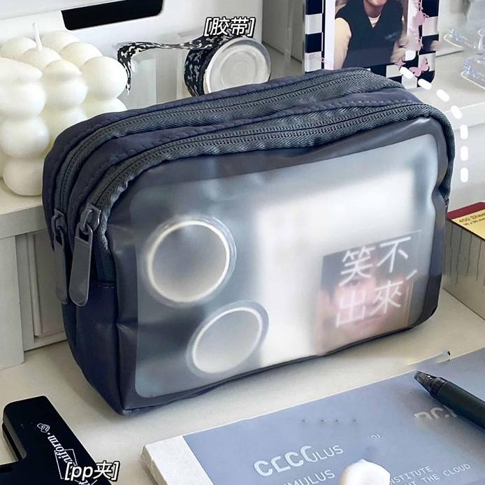 

Ins Gaya Berkapasitas Besar Tempat A Transparan Mahasiswa Jepang Matte Double-Layer Bernilai Tinggi Ceruk Tempat A Multi-Kompartemen Tas Alat Tulis Multifungsi