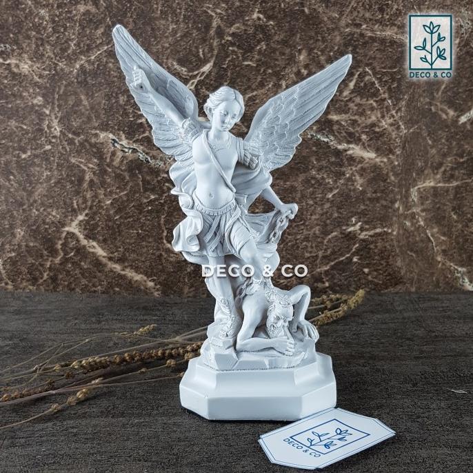 ~~~] Patung Malaikat Mikael / Saint Michael