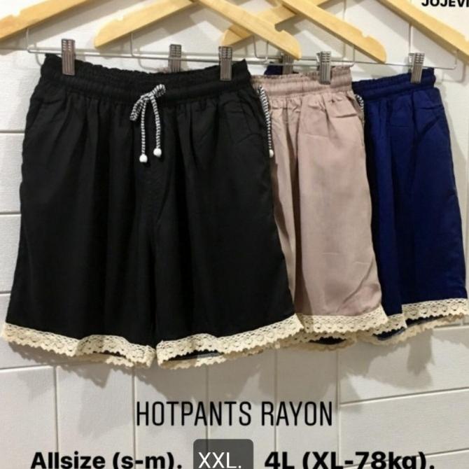 Celana Pendek Rayon Wanita Jumbo