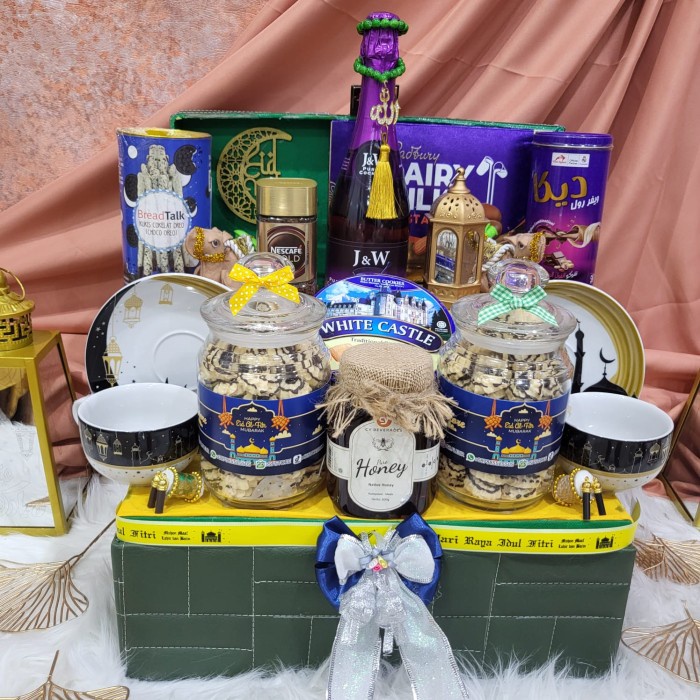 

>>>>>] Paket Dekorasi Lebaran Idul Fitri Hampers Parcel Hadiah Kue Kering 117