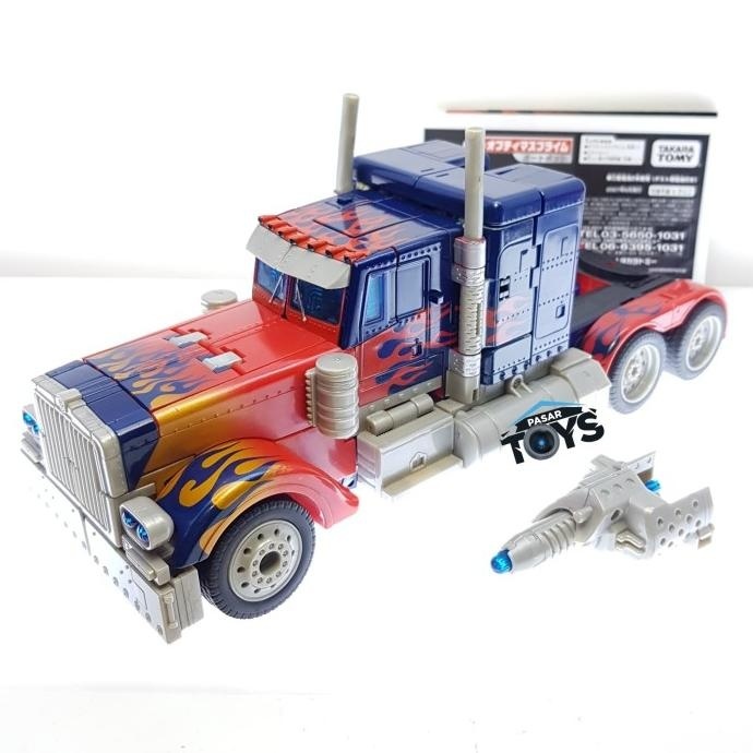 Optimus Prime Leader Class Transformers TFTM