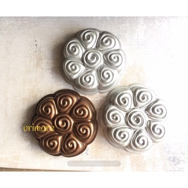 

[New Ori] Nordic Ware - Cinnamon Bun Pull-Apart Loyang Kue Terbatas