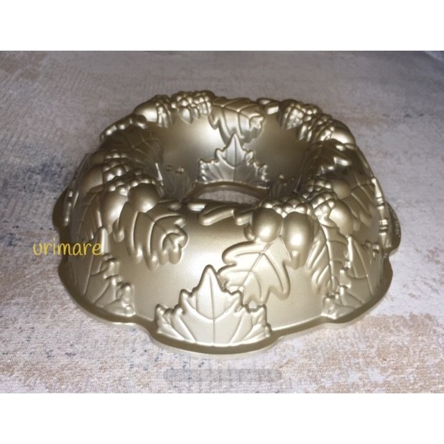 

[New Ori] Nordic Ware Autumn Wreath Bundt Pan - Loyang Kue Terbaru
