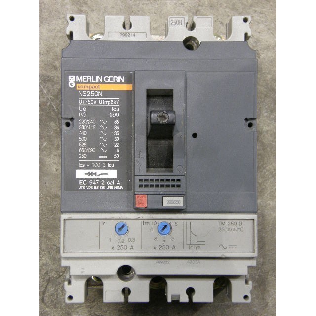 [New Ori] Mccb Ns250N 250A 3P Merlin Gerin Diskon