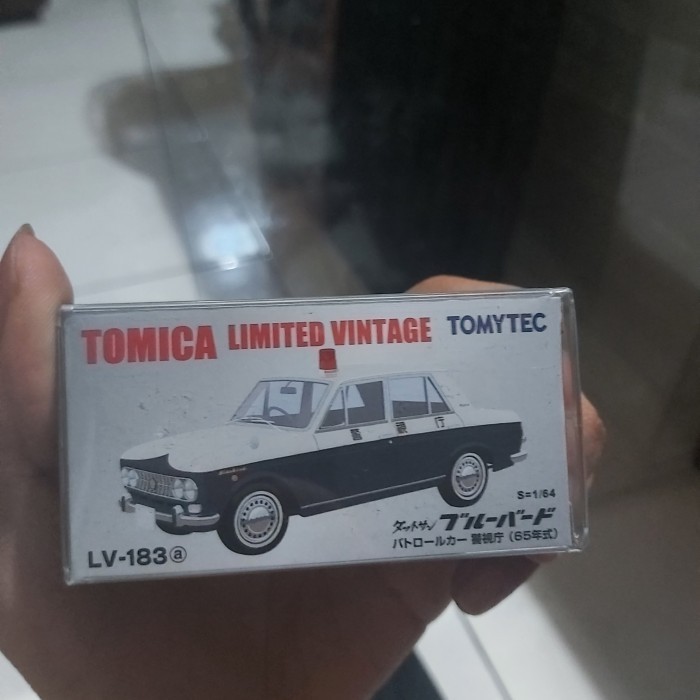 [Original] Tomica Limited Vintage Lv-183A Datsun Bluebird Patrol Car Limited
