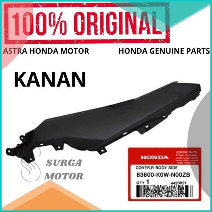 Cover Body Sambungan Badan Sisi Kanan  ADV 150 Original AHM ADV150 16n
