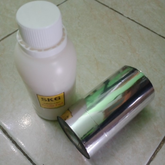 

[Baru] Prada Silver Krom 10Cmx120Mtr Adhesive 250Gr Terbatas