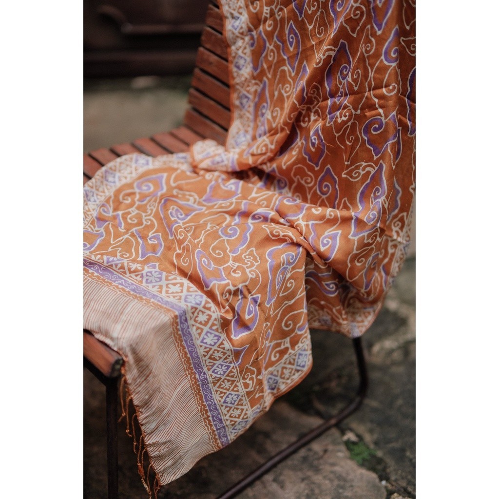 Batik Ratu - Syal Batik Sutra Gold Mm