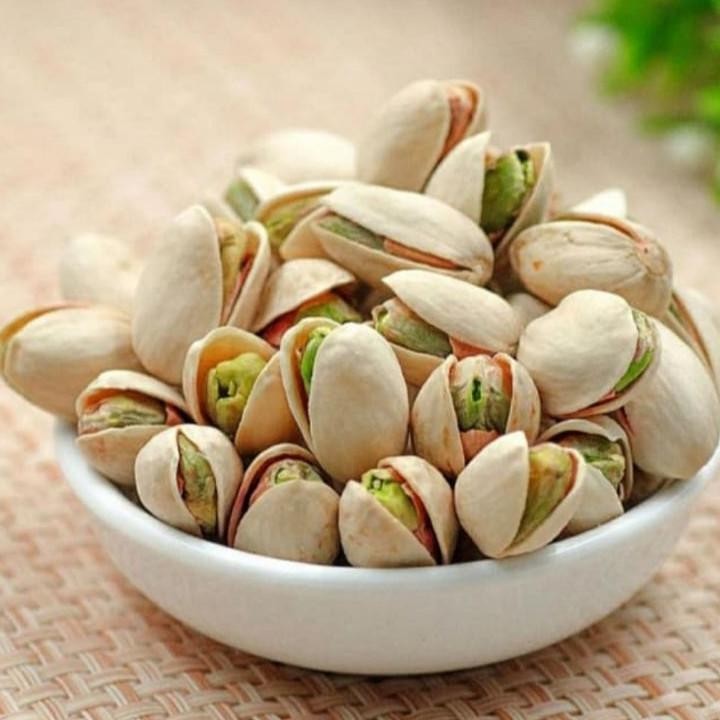 

Kacang Pistachio Panggang 500 Gr | Kacang Fustuk | Kacang Pistachios Roasted