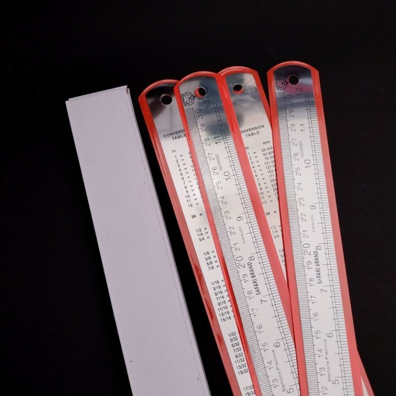 

(1 pcs) Penggaris Besi 30cm