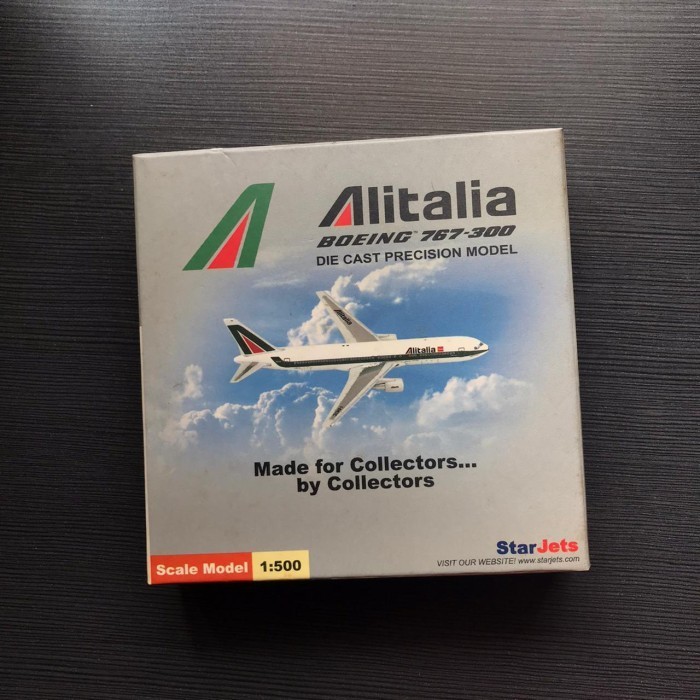 Promo!!! Diecast Pesawat Boeing 767-300 (Alitalia) - Starjets Terlaris