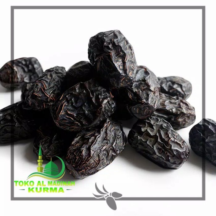 

Kurma Ajwa Super 1 Kg / Kurma Ajwa Nabi Asli / Kurma Rosul Original