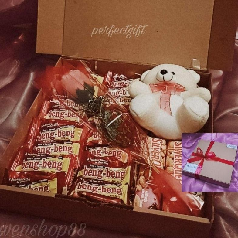 

Bisa Cod Box Hampers Beng Beng Coklat Valentine /Birthday/Kado Hari Guru / Wisuda / Kado Pacar Big Sale