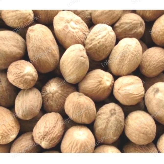 

BUAH PALA KUPAS 250GR PEKANBARU