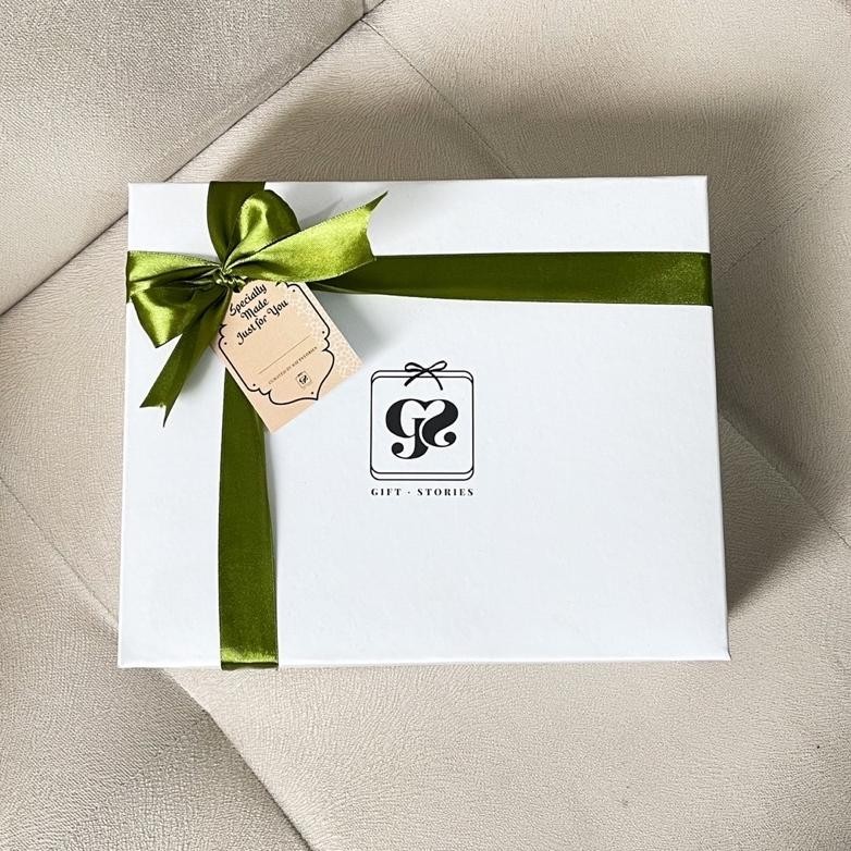 

PROMO MURAH Hampers Ramadhan / Hampers Lebaran / Kue Nastar / Sajadah Travel / Hampers Hard Box