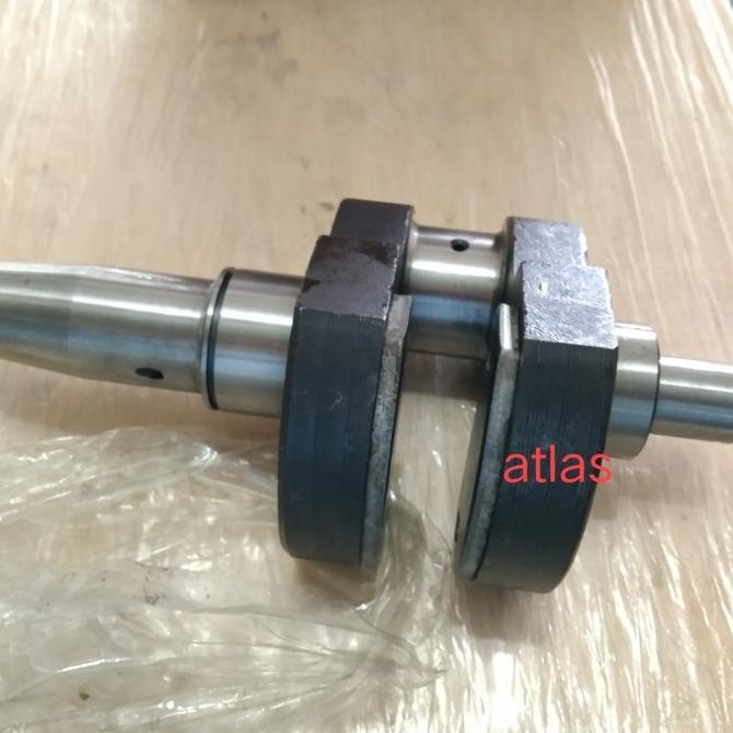 Crankshaft Kruk As Kubota Knd180 Knd190 Knd220