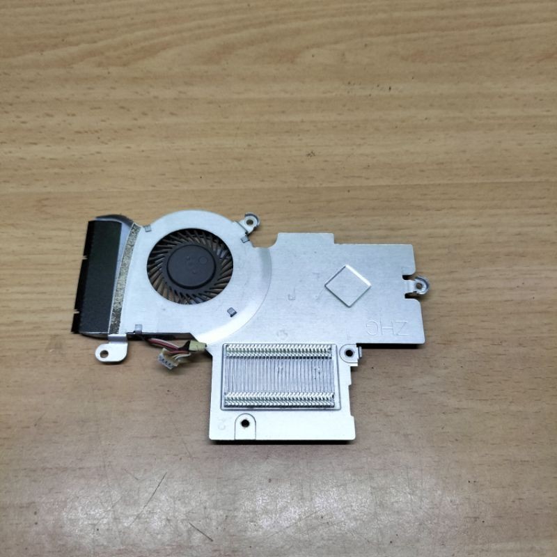 Heatsink Fan HeatsinkFan Kipas Pendingin Laptop Acer Aspire One AO 725