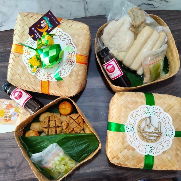 

Ready Hampers Lebaran Pempek Muno Paket All varian