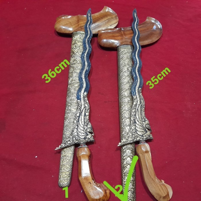 

Ready keris kinatah nogo liman