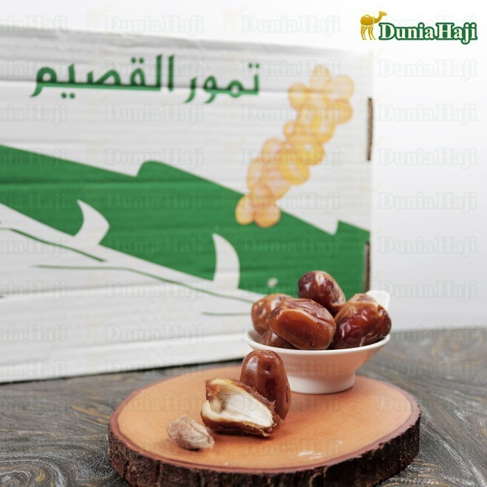 

Kurma - Kurma Raja Sukari Kurma Basah Murah Oleh Oleh Haji Dan Umroh/Dus 3Kg