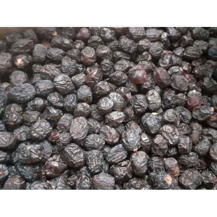 

Kurma - Grosir Kurma Ajwa/Kurma Nabi/5Kg