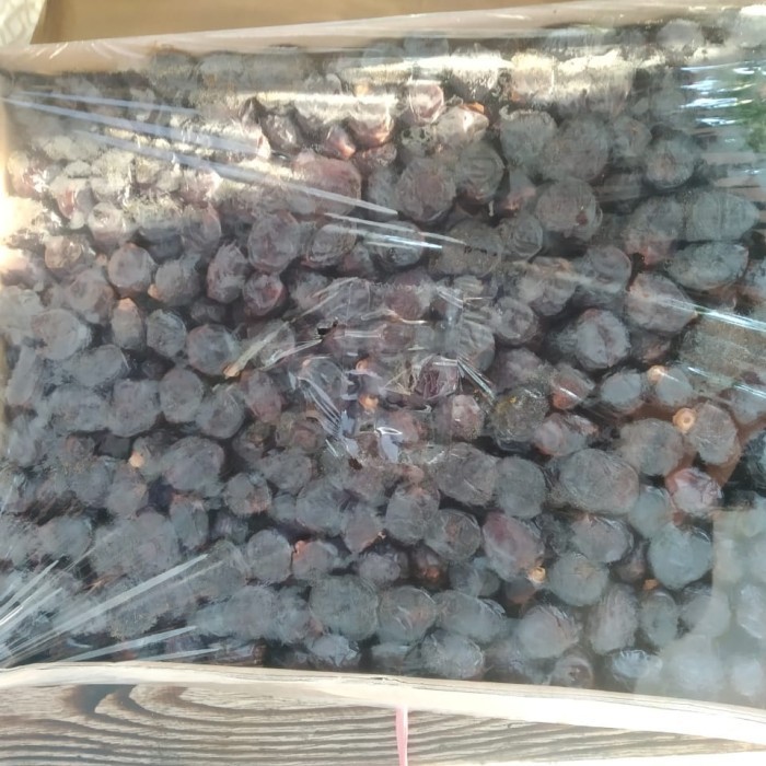

Kurma - Kurma Ajwa Grade 3 Kemasan 5Kg