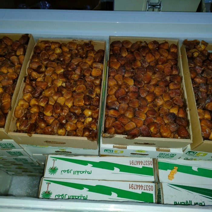 

Kurma - Kurma Sukari Alqasim Premium 3Kg