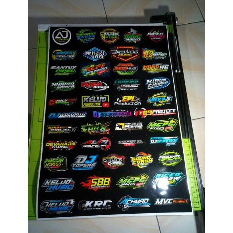 

rikoriseller Stiker Remixer DJ - Pack Isi 45 Sticker - 69 PROJECT AJY ONE ZERO MCPC ||