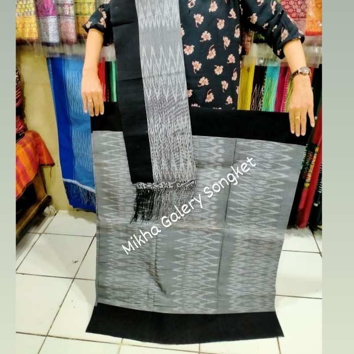 Songket Tarutung Tenun Tangan Sibolang Rasta Tarutung