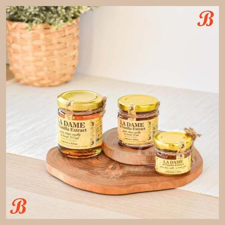 

| HOF | LA DAME IN VANILLA EXTRACT