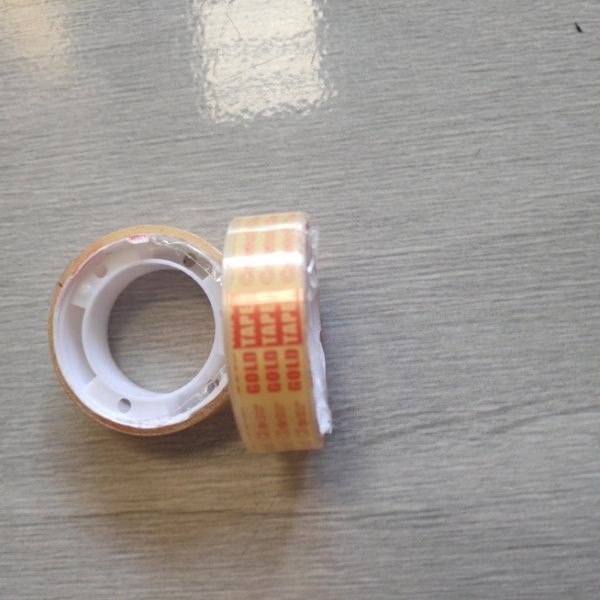 

Isolasi / Solatip / Selotip Kuning Kecil Bening UK 1/2x10 Solasi Lakban ATK Alat Peralatan Kantor