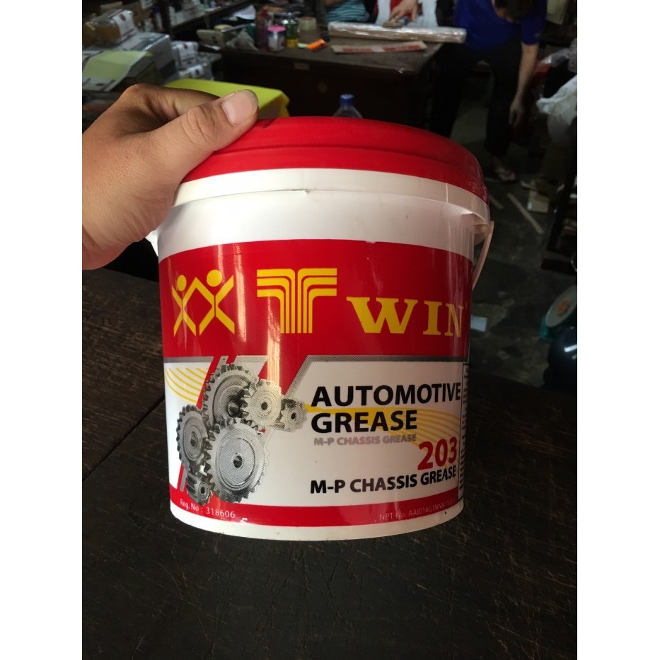 1 EMBER GEMUK GREASE PELUMAS TWIN M-P CHASSIS GREASE 203 BLACK MURAH