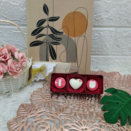 

BV4 COKELAT SEKAT SOUVENIR COKLAT SOUVENIR, HAMPERS, KADO VALENTINE, ULANG TAHUN, GRADUATION,