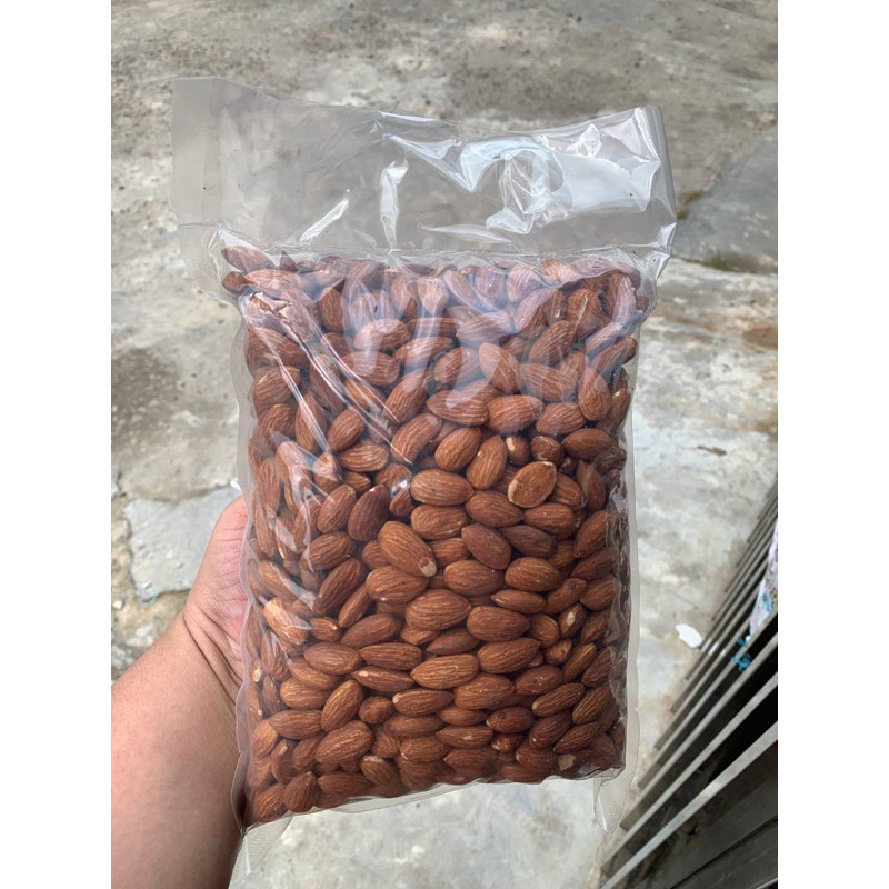 

CELAN Kacang Almond Panggang 1kg