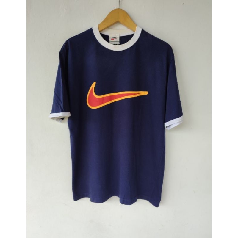 KAOS NIKE BIG SWOOSH VINTAGE ( LIKENEW )