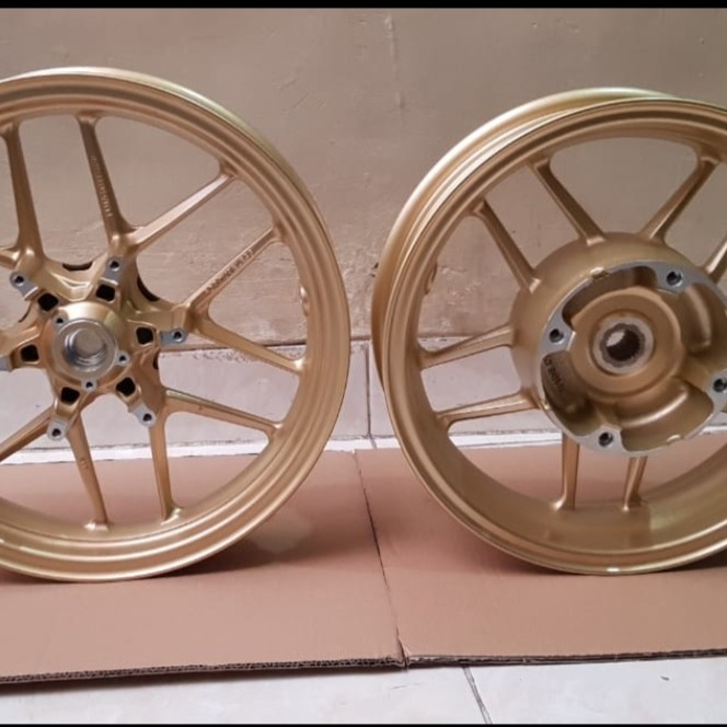 Velg pelek Honda Adv 150 Adv150 honda matic racing palang original kk