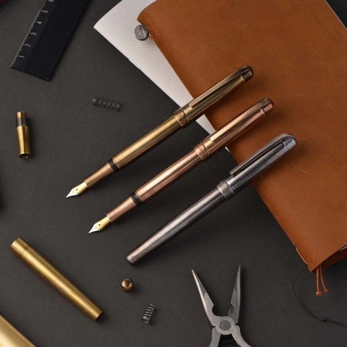 

Laban Antique Fountain Pen
